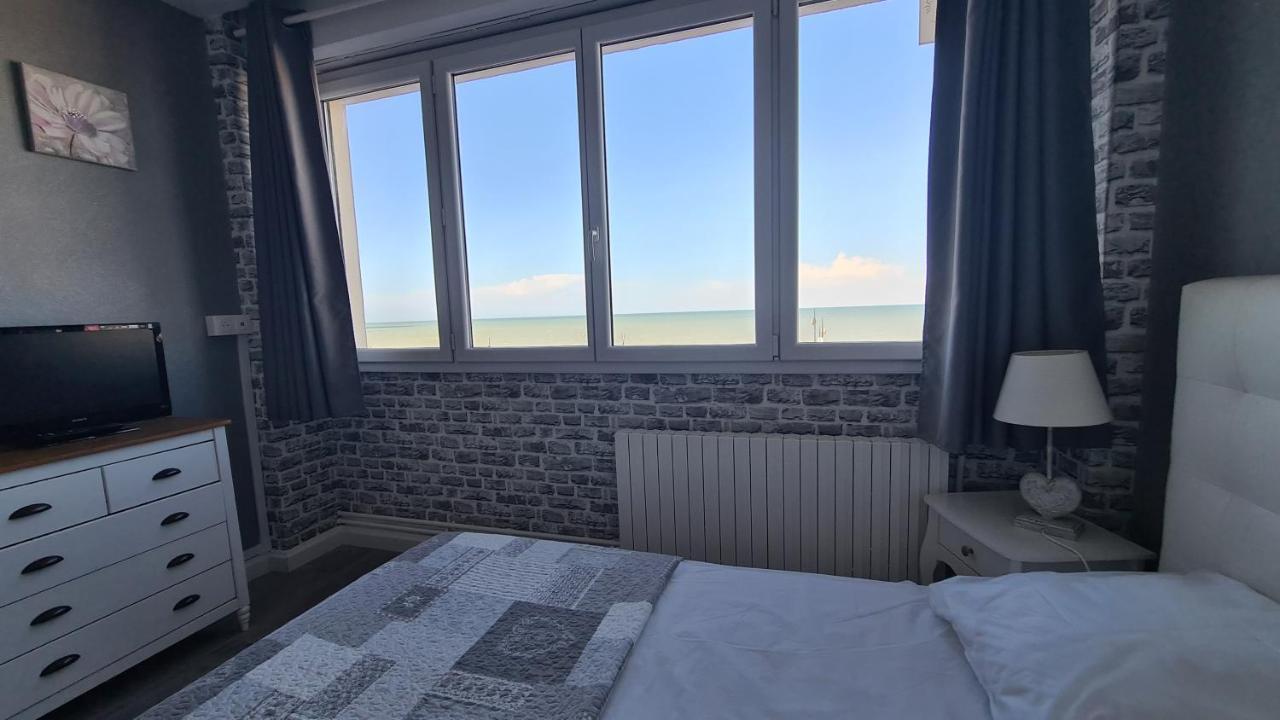 Residence Du Bord De Mer 9 Appartements Avec Une Vraie Vue Mer Le Tréport Dış mekan fotoğraf
