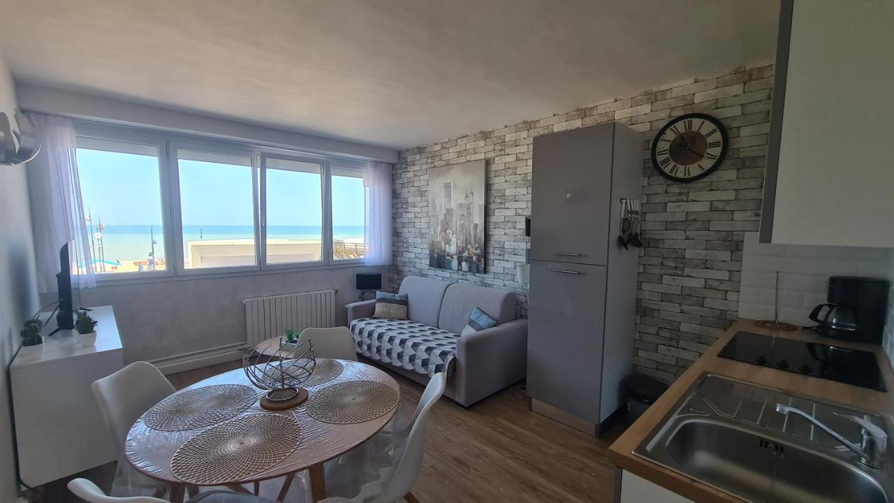 Residence Du Bord De Mer 9 Appartements Avec Une Vraie Vue Mer Le Tréport Dış mekan fotoğraf