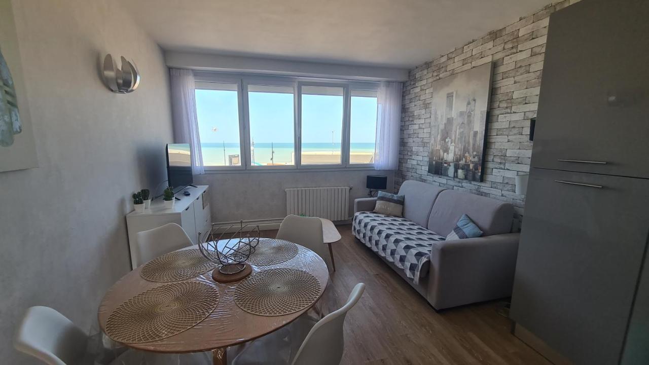 Residence Du Bord De Mer 9 Appartements Avec Une Vraie Vue Mer Le Tréport Dış mekan fotoğraf